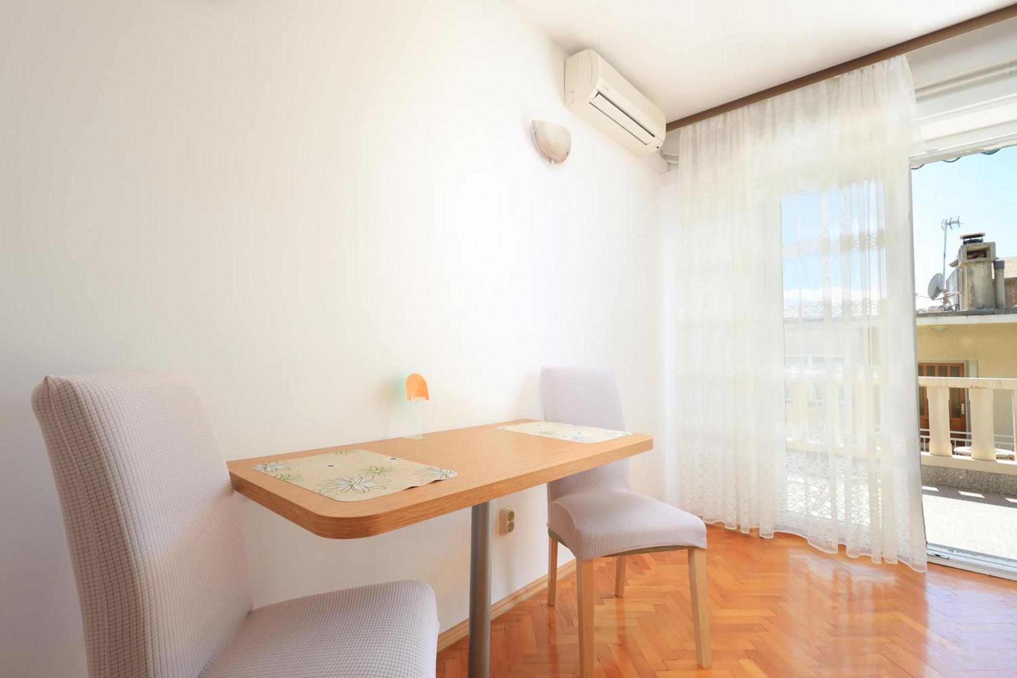 Apartments By The Sea Brela, Makarska - 18356 Kültér fotó